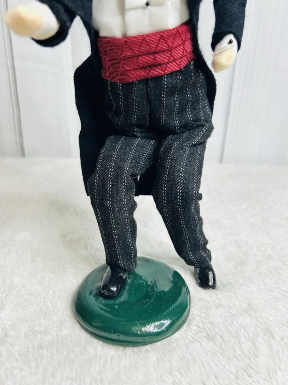 Byers Choice Tuxedo Man Piano Player RARE 1999 Excellent Condition